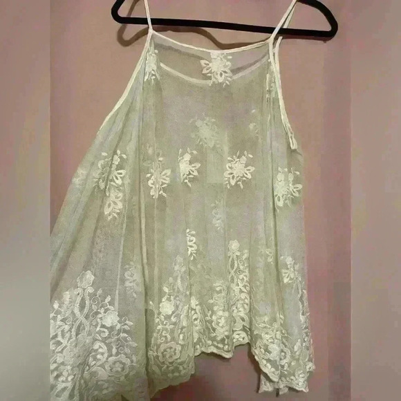 Elan Top - Picture 3 of 3